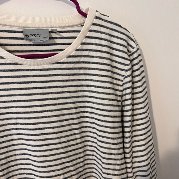 Wesc Bernie Striped Long Sleeve T-Shirt White Gray Women’s Small - Picture 2 of 9